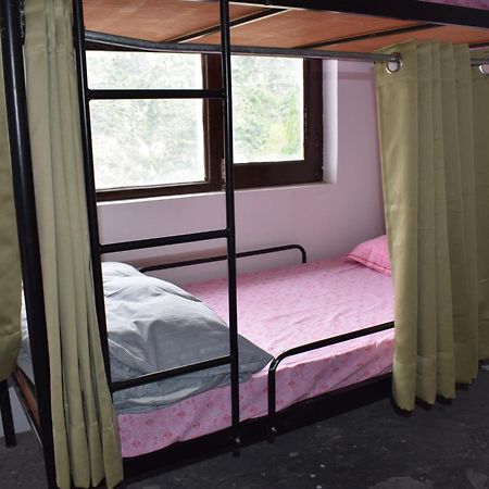 Lha Pomo Apartment Kyelang Bagian luar foto