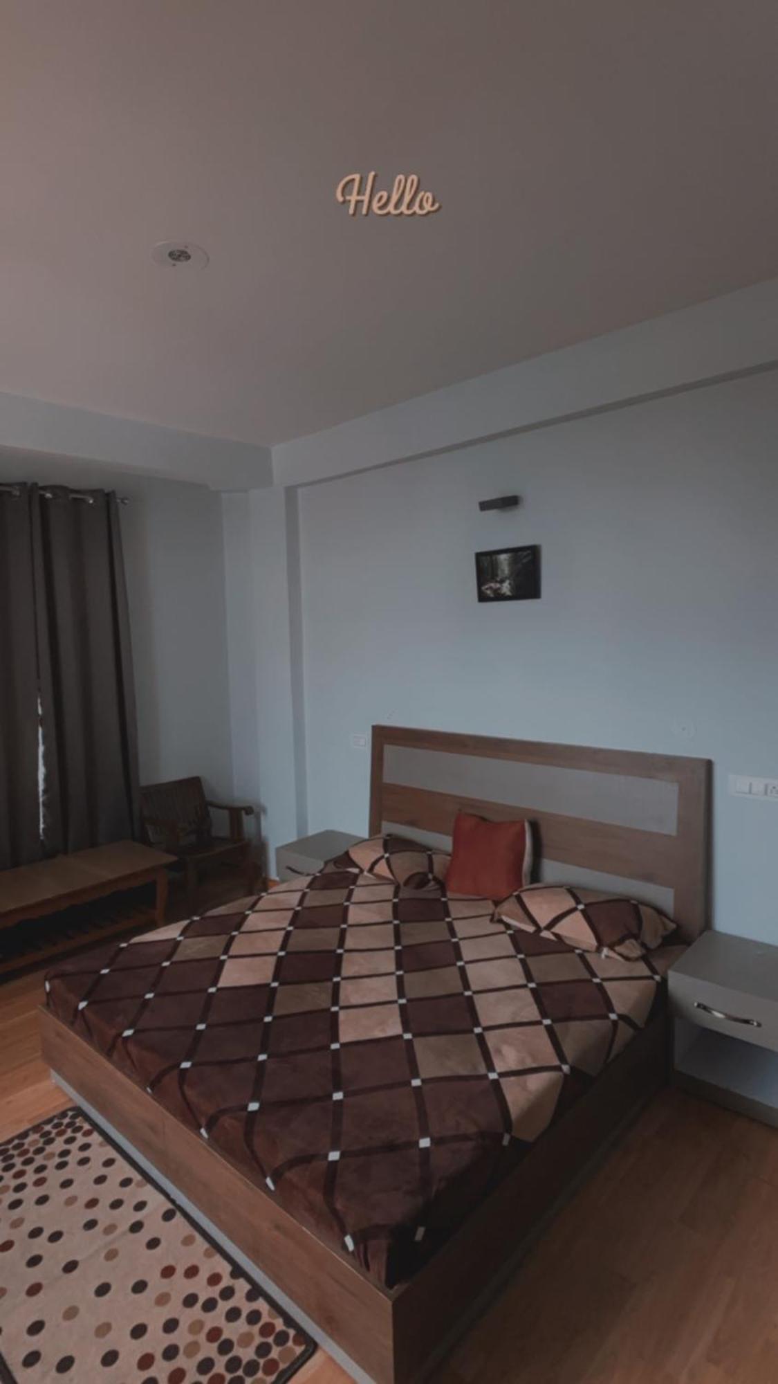 Lha Pomo Apartment Kyelang Bagian luar foto