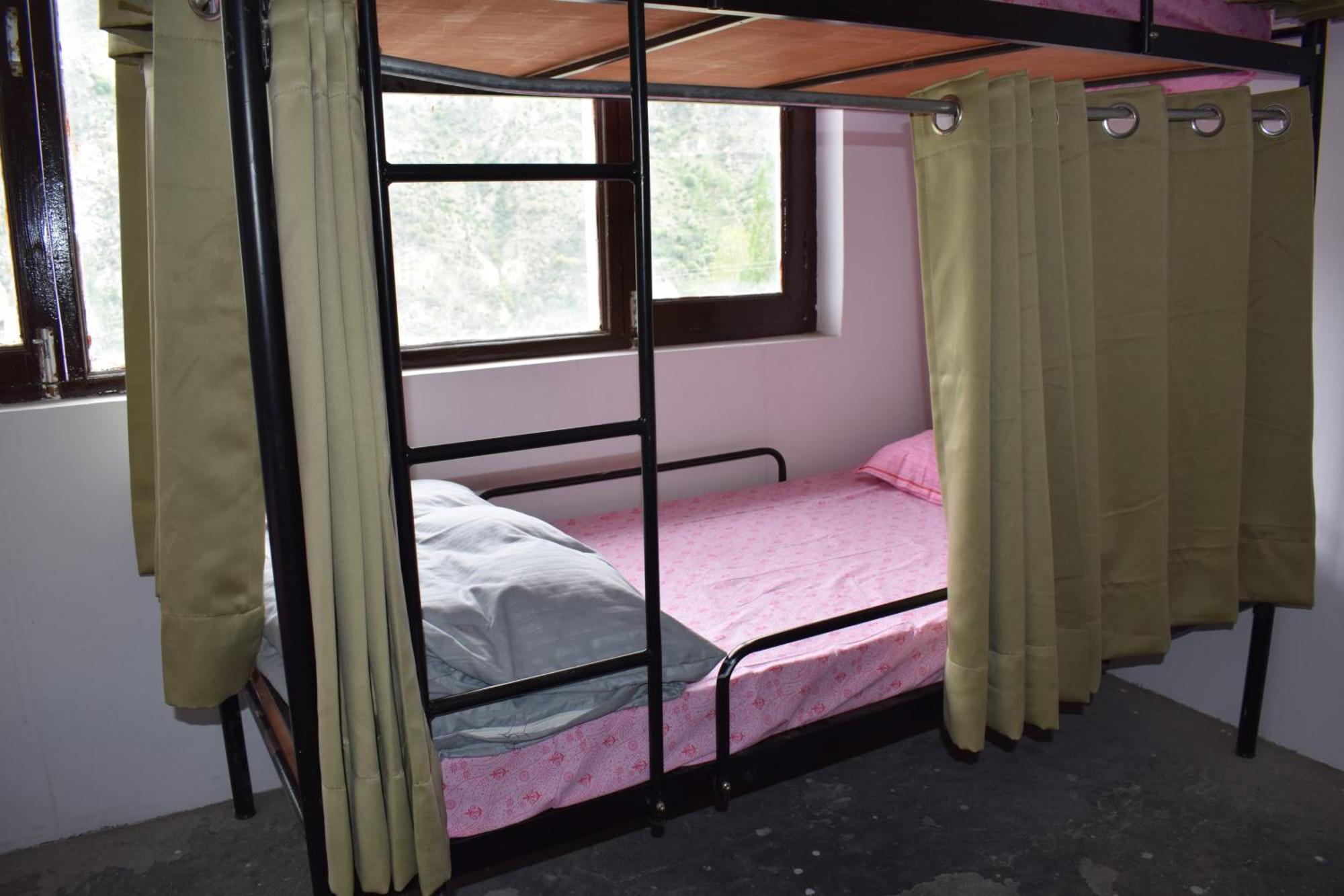 Lha Pomo Apartment Kyelang Bagian luar foto